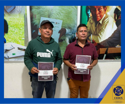 El compromiso rinde frutos: estudiantes concluyen alfabetización bajo tutoría de la Dra. Andrea Mena